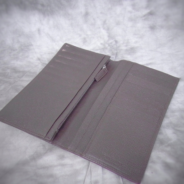 実際に弊社で買取させて頂いた【ギャラ付】BVLGARI/ブルガリ ブルガリブルガリ レザー 二つ折り長財布/ロングウォレット 33378の画像 2枚目