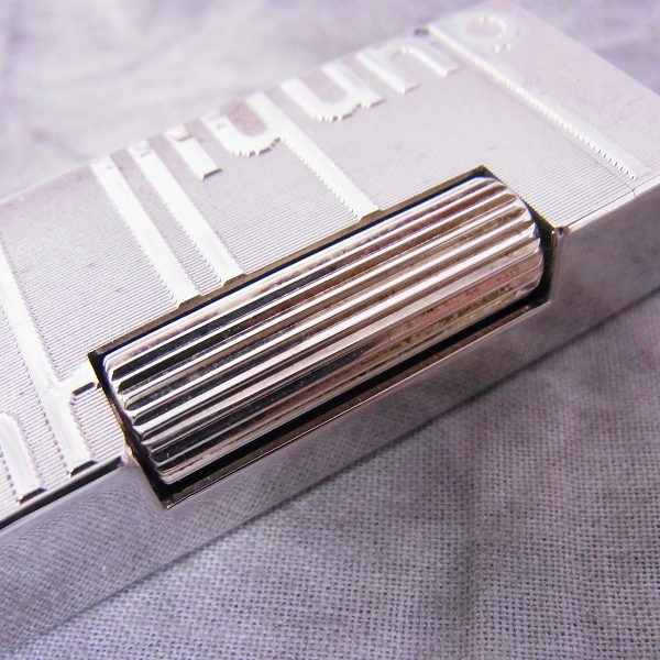 実際に弊社で買取させて頂いたdunhill/ダンヒル ローラーガスライター ロゴ立体デザインの画像 4枚目