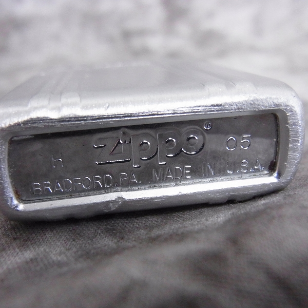 実際に弊社で買取させて頂いたZIPPO/ジッポー ZERO HALLIBURTON/ゼロハリバートンⅡ-AL/コラボライター 2005年製  の画像 4枚目