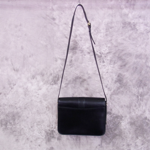 実際に弊社で買取させて頂いたCELINE/セリーヌ カーフレザー ヴィンテージ ショルダーバッグの画像 1枚目