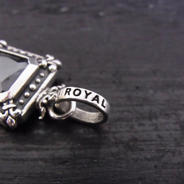 実際に弊社で買取させて頂いた【ギャラ付】ROYAL ORDER/ロイヤルオーダー　SMALL DEMI GOD SQUARE WITH CZ/スモールデミゴッドスクエアペンダント/ブラックCZ SP218-BKの画像 3枚目