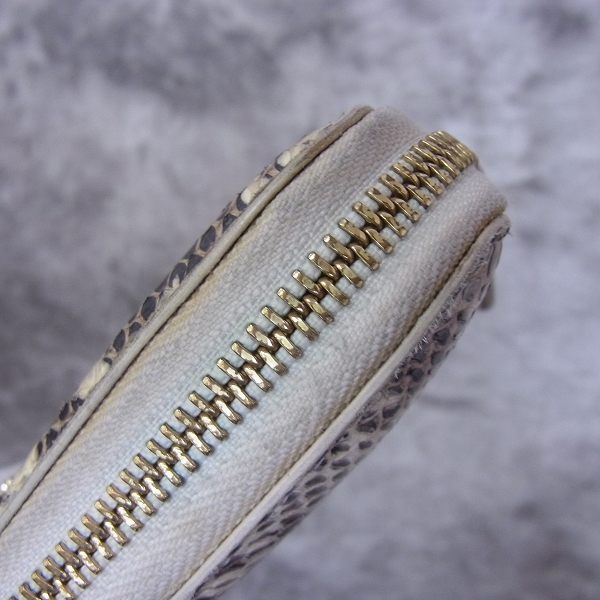 実際に弊社で買取させて頂いたJIMMY CHOO/ジミーチュウ パイソン ラウンドファスナー 長財布の画像 9枚目