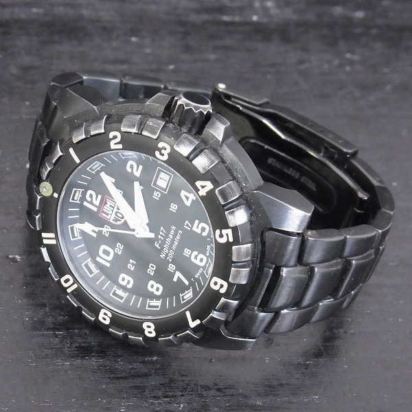 実際に弊社で買取させて頂いたLUMINOX/ルミノックス F-117 ナイトホーク クォーツ 腕時計【動作未確認】の画像 1枚目