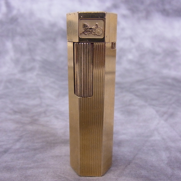 実際に弊社で買取させて頂いたCELINE/セリーヌ 六角形 ガスライター ゴールド