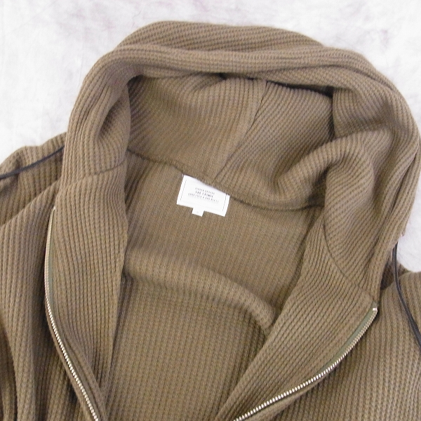 実際に弊社で買取させて頂いたTHE CRIMIE/クライミー ジップアップパーカー カーキ系 Mの画像 4枚目