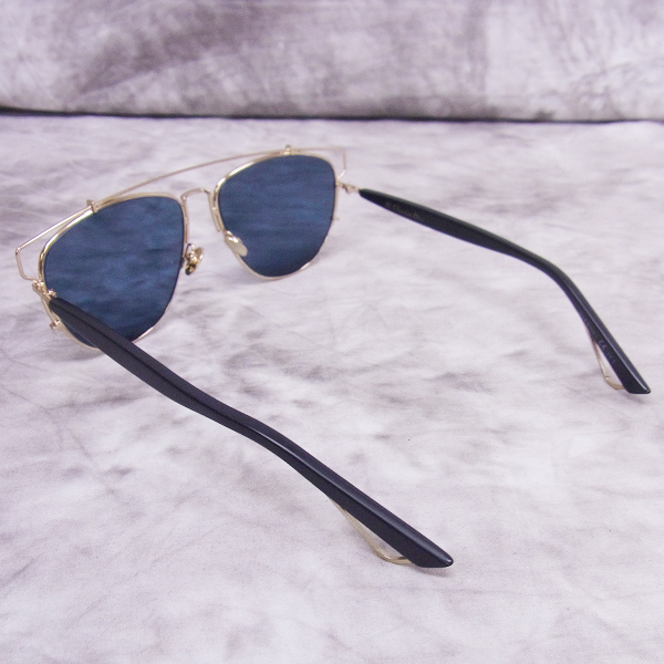 実際に弊社で買取させて頂いたChristian Dior/クリスチャン ディオール TECHNOLOGIC サングラス gold black/blue mirror/RHL2Aの画像 1枚目