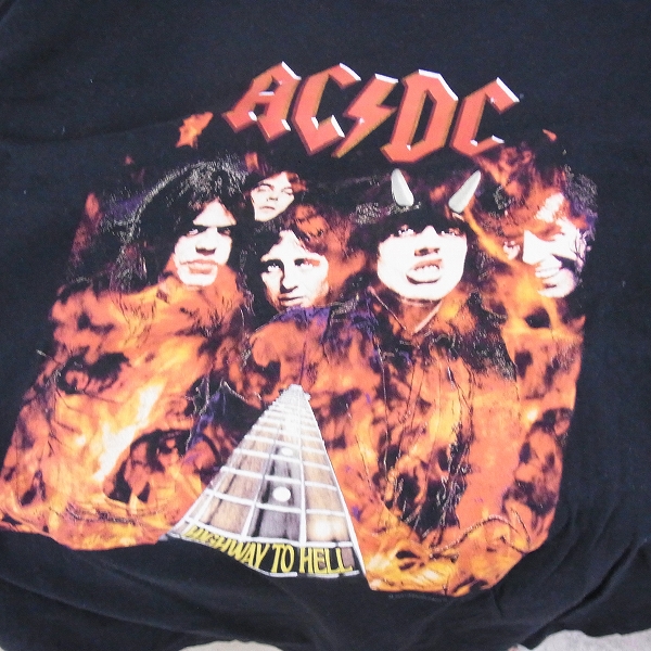 実際に弊社で買取させて頂いたAC/DC Powerage/High Voltage等 バンドTシャツ 5点セットの画像 4枚目