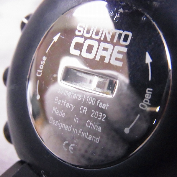 実際に弊社で買取させて頂いたSUUNTO/スント CORE ディープブラック/SS018734000【動作未確認】 の画像 4枚目