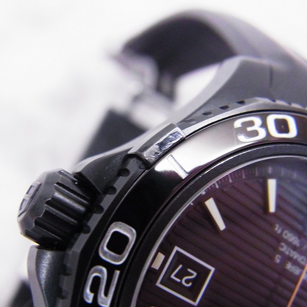 実際に弊社で買取させて頂いたTAGHEUER/タグホイヤー アクアレーサー キャリバー5 WAK2180.FT6027の画像 4枚目
