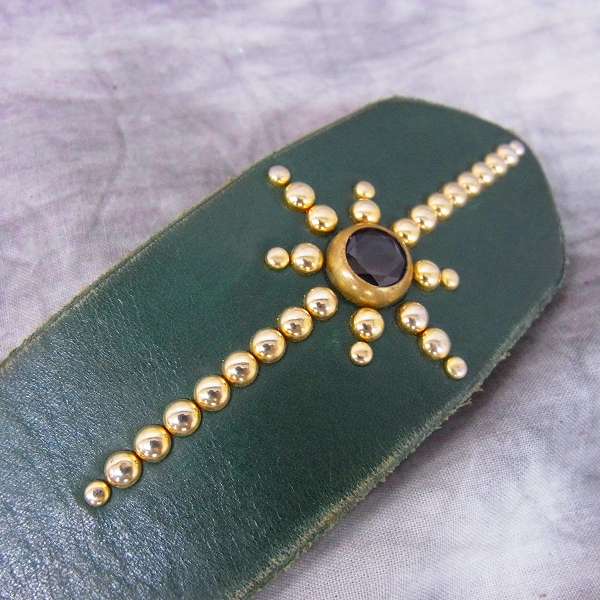 実際に弊社で買取させて頂いたEYEFUNNY/アイファニー  レザーベルト スタッズ1ダイヤ　2点セットの画像 7枚目