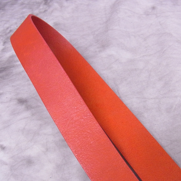 実際に弊社で買取させて頂いたJ.LINDEBERG/Jリンドバーグ ゴルフ ロゴバックルレザーベルト レッド系の画像 4枚目