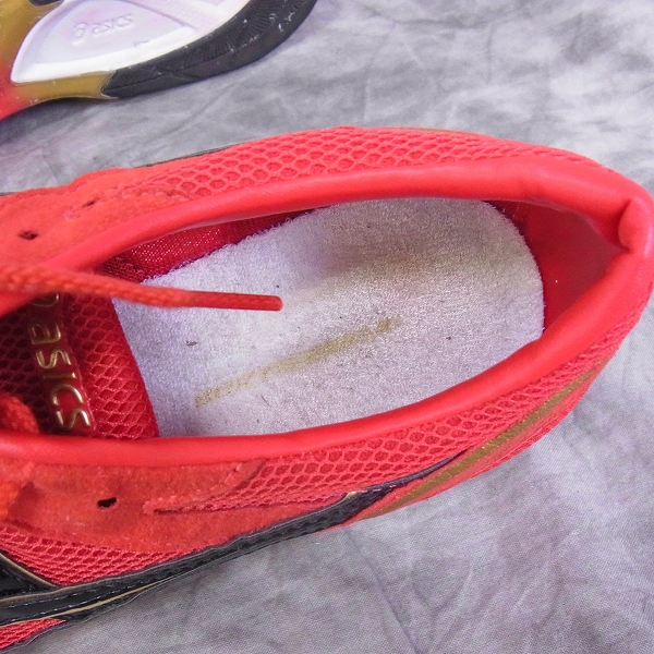 実際に弊社で買取させて頂いたasics/アシックス　SORTIEMAGIC LT/ソーティマジック ランニングシューズ レッド TMM456/26.5の画像 4枚目
