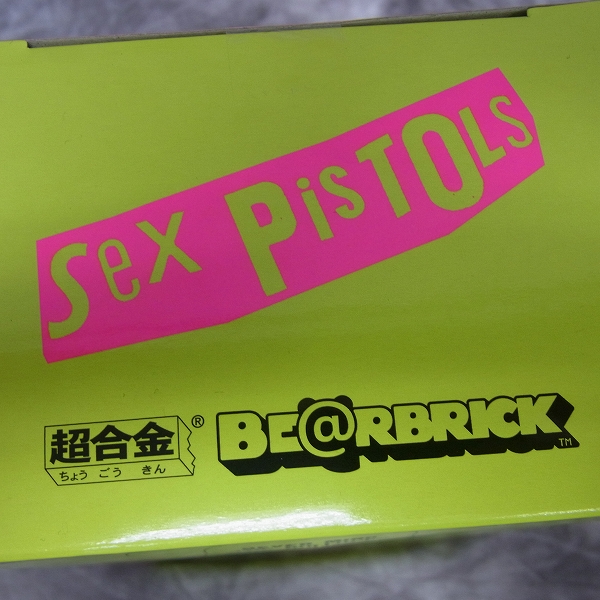 実際に弊社で買取させて頂いた【未開封】BE@RBRICK/ベアブリック SEX PISTOLS/セックスピストルズ 超合金の画像 3枚目