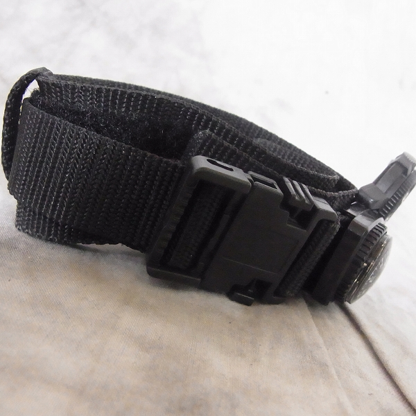 実際に弊社で買取させて頂いたLUMINOX/ルミノックス ネイビーシールズ 日本限定 ref. 3001 ARKTIC 腕時計【動作未確認】の画像 3枚目