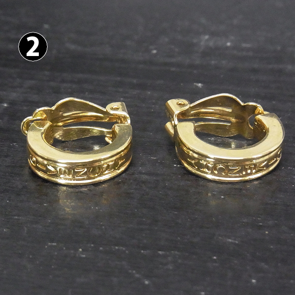 実際に弊社で買取させて頂いたGIVENCHY/ジバンシー ロゴ イヤリング ゴールド 2セットの画像 2枚目
