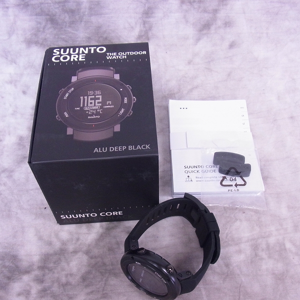 実際に弊社で買取させて頂いたSUUNTO/スント CORE/コア ULTIMATE BLACK 腕時計/SS018734000の画像 7枚目