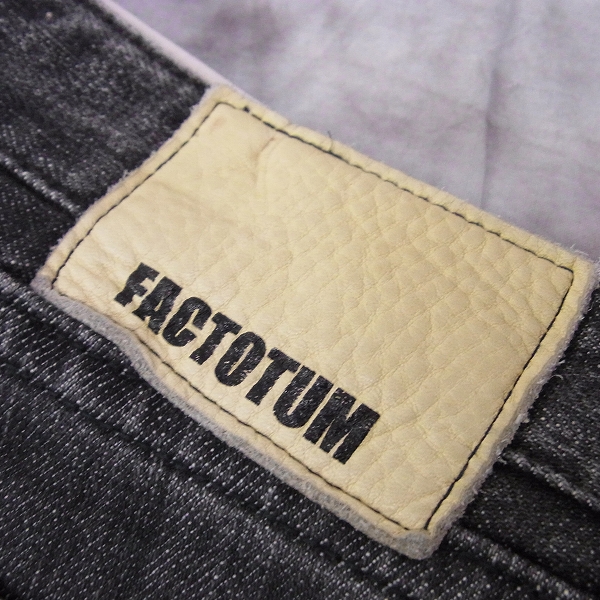 実際に弊社で買取させて頂いたFACTOTUM/ファクトタム ブラックデニムパンツ 30の画像 7枚目