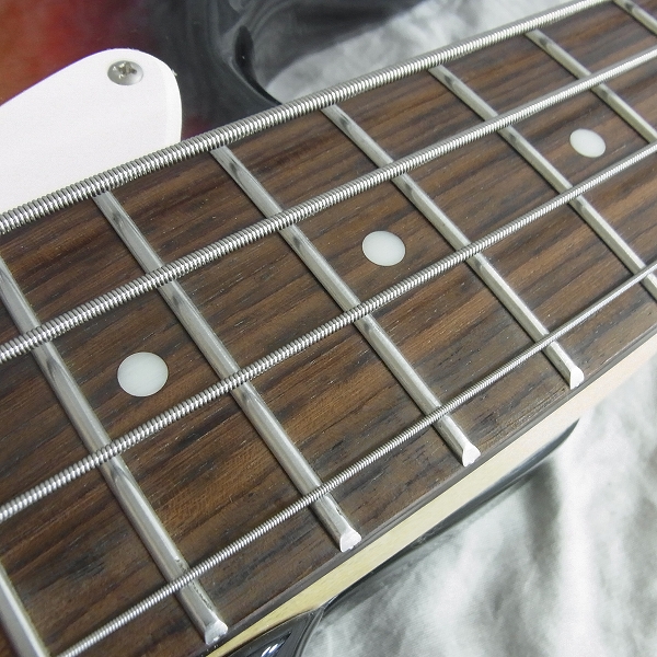 実際に弊社で買取させて頂いた★BUSKER'S/バスカーズ JBタイプ エレキベース ソフトケース付の画像 5枚目