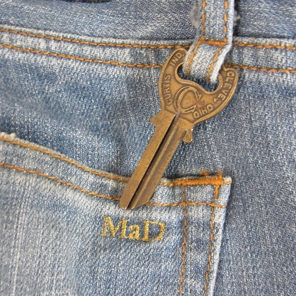 実際に弊社で買取させて頂いたMAD/ムーンエイジデビルメント 裾ZIP デニムパンツ インディゴ/00の画像 4枚目