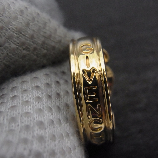 実際に弊社で買取させて頂いたGIVENCHY/ジバンシー ロゴ イヤリング ゴールド 2セットの画像 4枚目