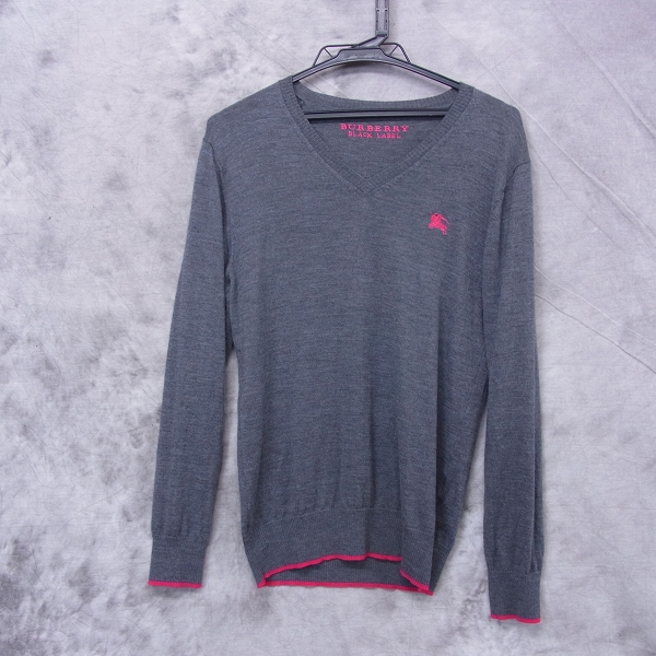 実際に弊社で買取させて頂いたBURBERRY BLACK LABEL/バーバリーブラックレーベル ロゴ入り Vネック長袖ニット/2