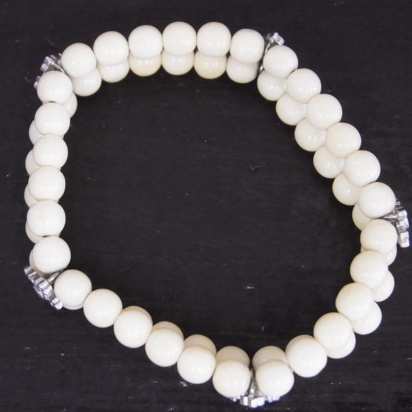 実際に弊社で買取させて頂いたLoree Rodkin/ローリーロドキン ビーズブレスレットw/4ダイヤ クロスチャーム/18KWGの画像 2枚目