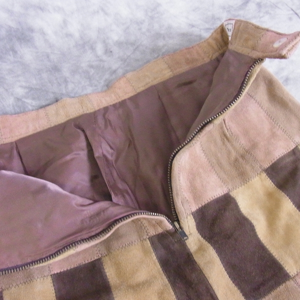 実際に弊社で買取させて頂いたHysterics/ヒステリックス ゴートレザー パッチワーク スカート Fの画像 2枚目