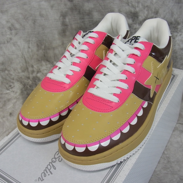 実際に弊社で買取させて頂いたA BATHING APE/ア ベイシング エイプ BAPESTA×KAWS/カウズ コラボ 2006FS-029/28.0