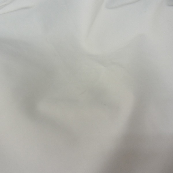 実際に弊社で買取させて頂いたJ.LINDEBERG/Jリンドバーグ ショートパンツ3点セット ホワイト/グレー/迷彩柄の画像 5枚目