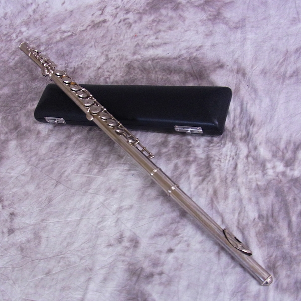 実際に弊社で買取させて頂いた【ジャンク】splendor flute/スプレンダー フルート 管楽器 ケース付