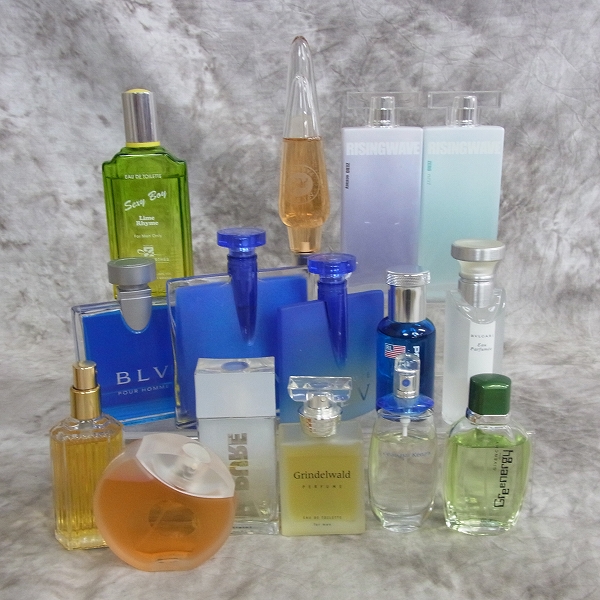 実際に弊社で買取させて頂いたブルガリ/ジルサンダー/ケンゾー/ラルフローレン/ニコス/ジバンシィ/ライジングウェーブ等 香水 15点セット