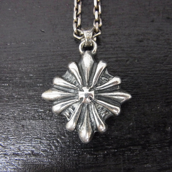 実際に弊社で買取させて頂いたTRAVIS WALKER/トラヴィスワーカー クロスチャーム ネックレスの画像 1枚目