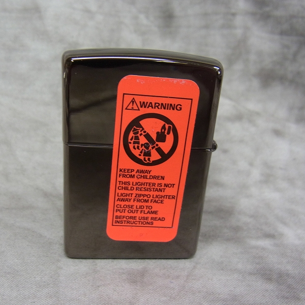 実際に弊社で買取させて頂いたZIPPO/ジッポー HUNTING WORLD/ハンティングワールド 2004年製の画像 2枚目