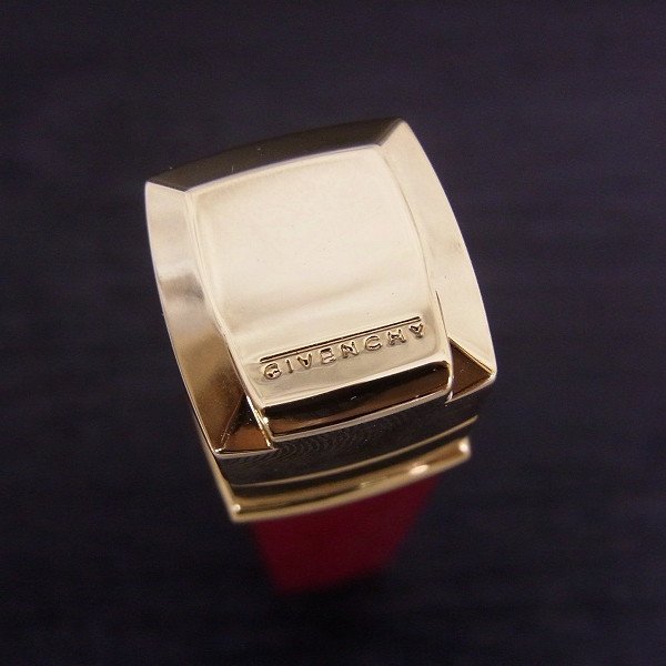 実際に弊社で買取させて頂いたGIVENCHY/ジバンシー G16-1601 サテン 電子式ガスライターの画像 2枚目