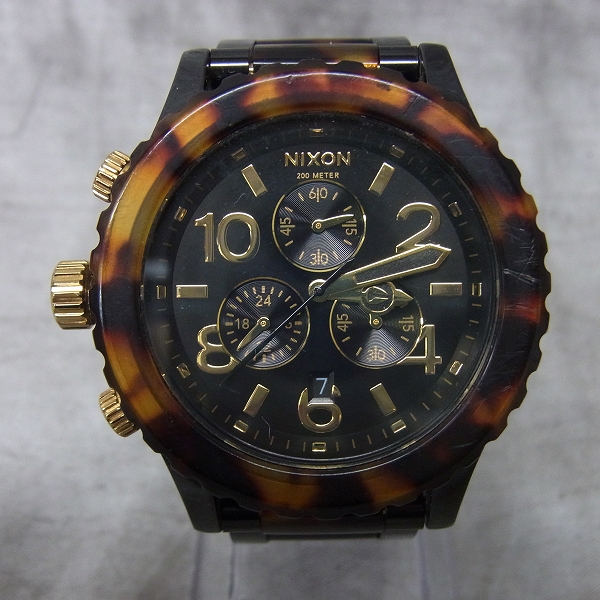 実際に弊社で買取させて頂いたNIXON/ニクソン クロノグラフ トートイズ クオーツ 腕時計 40-20 A037679