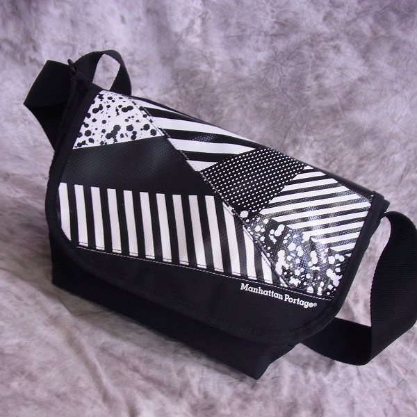 実際に弊社で買取させて頂いたMANHATTAN Portage/マンハッタンポーテージ ダイアゴナルストライプ メッセンジャーバッグ 