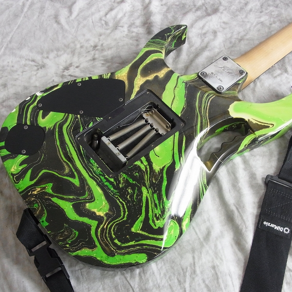 実際に弊社で買取させて頂いた★Ibanez/アイバニーズ Jem 77 GMC グリーンマルチ Steve Vai スティーブ・ヴァイ エレキギターの画像 5枚目