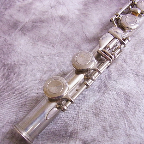 実際に弊社で買取させて頂いた【ジャンク】splendor flute/スプレンダー フルート 管楽器 ケース付の画像 2枚目