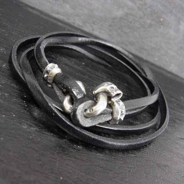 実際に弊社で買取させて頂いたDEAL DESIGN/ディールデザイン スカル付レザーブレスレット