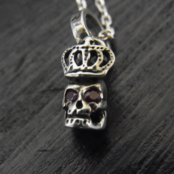 ROYAL ORDER SKULL CROWN クラウンスカルペンダントトップ