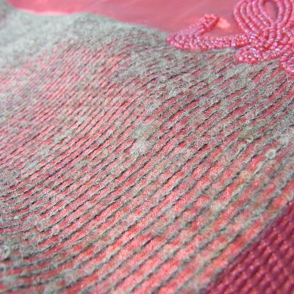 実際に弊社で買取させて頂いたLOEWE/ロエベ ブランドロゴ ビーズ刺繍 ストールの画像 5枚目