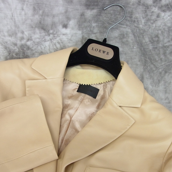 実際に弊社で買取させて頂いたLOEWE/ロエベ ラムスキン 2B テーラードジャケット 42の画像 7枚目