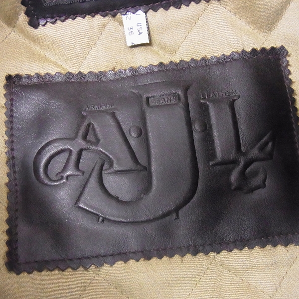 実際に弊社で買取させて頂いたARMANI JEANS/アルマーニジーンズ ダブル レザー ライダースジャケット 36の画像 3枚目