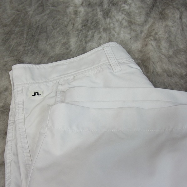 実際に弊社で買取させて頂いたJ.LINDEBERG/Jリンドバーグ ショートパンツ3点セット ホワイト/グレー/迷彩柄の画像 6枚目