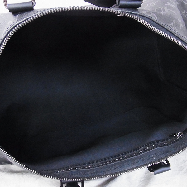 実際に弊社で買取させて頂いたLouis Vuitton×fragment design 2017伊勢丹限定 モノグラム キーポル・バンドリエール45の画像 4枚目