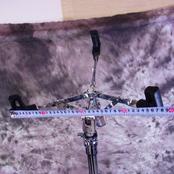 実際に弊社で買取させて頂いた★中古 Pearl/パール トラベルコンガ用 スタンドの画像 1枚目