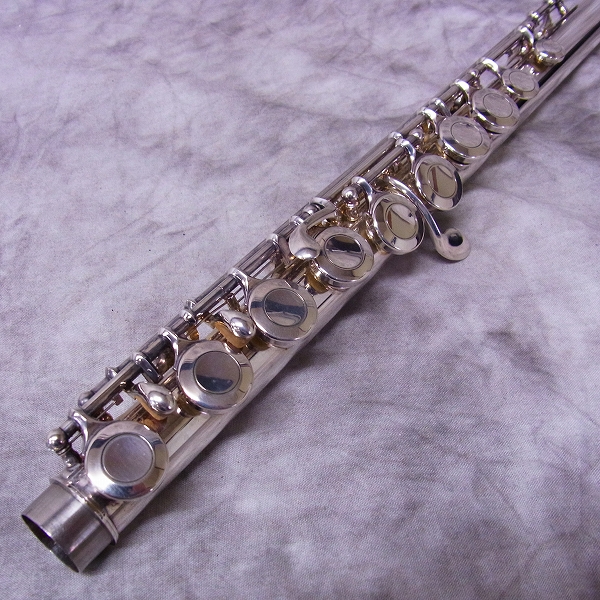 実際に弊社で買取させて頂いたMIYAZAWA FLUTE MS-70S ミヤザワ フルート A:442 の画像 4枚目