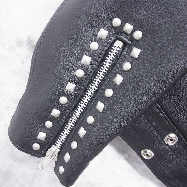 実際に弊社で買取させて頂いたuniform experiment JAMES GROSE ラムレザー スタッズ ダブルライダースジャケット 2の画像 6枚目