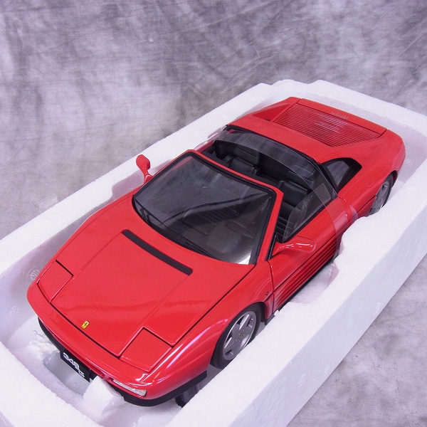 実際に弊社で買取させて頂いたHotWheels/ホットウィール FERRARI/フェラーリ 348TS 1/18  ミニカー