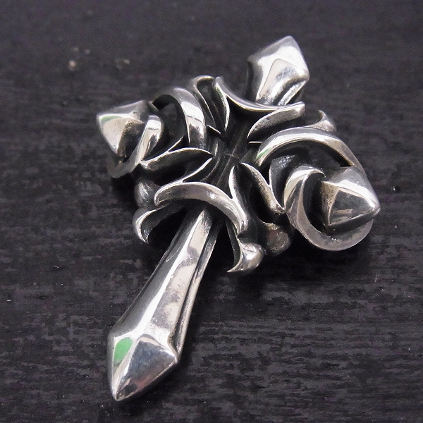 実際に弊社で買取させて頂いたDEAL DESIGN/ディールデザイン バフォメットクロス ペンダント/ミディアム